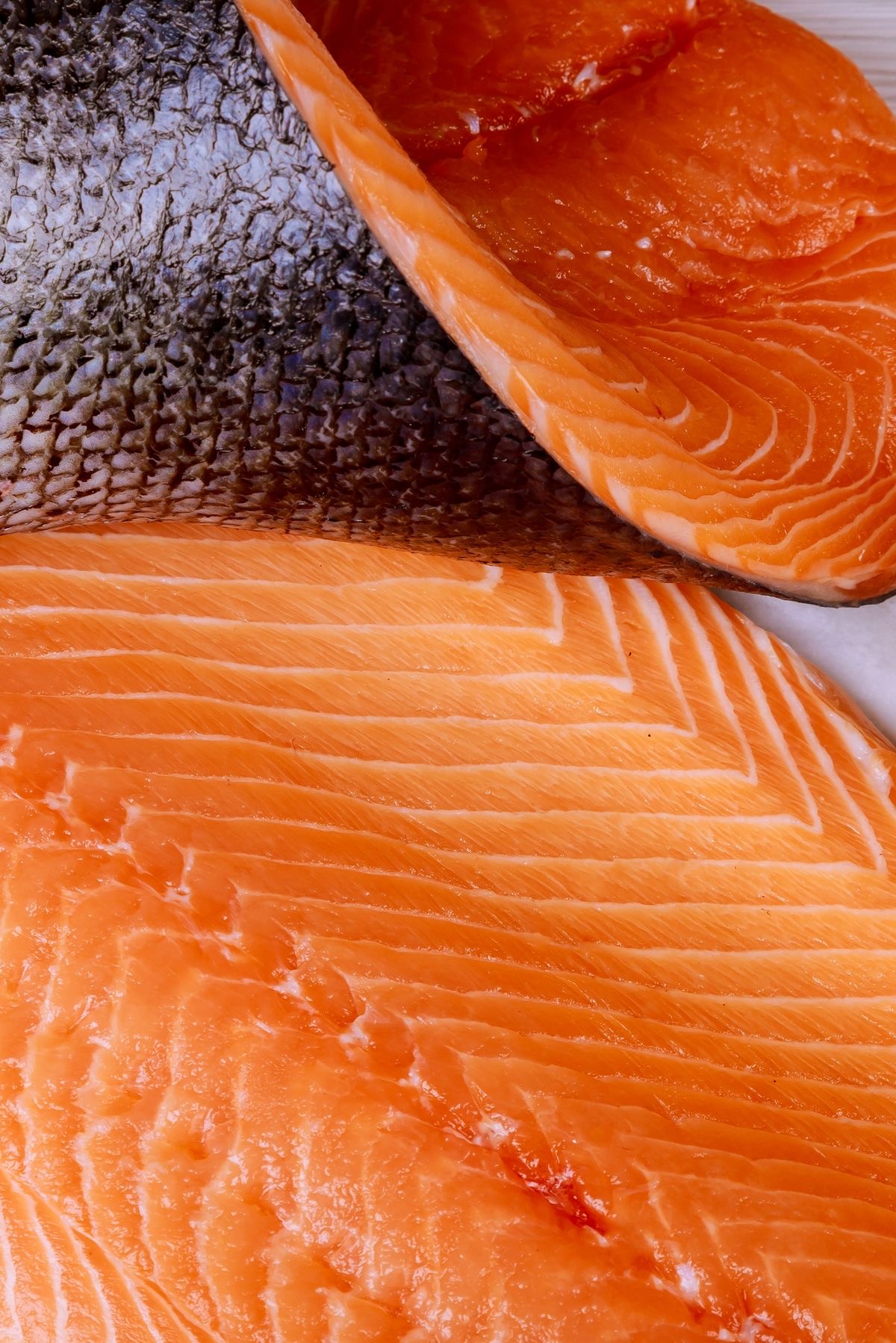 Свіжеморожена на жива риба